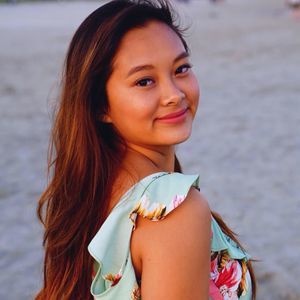 Meet your Posher, Vivian